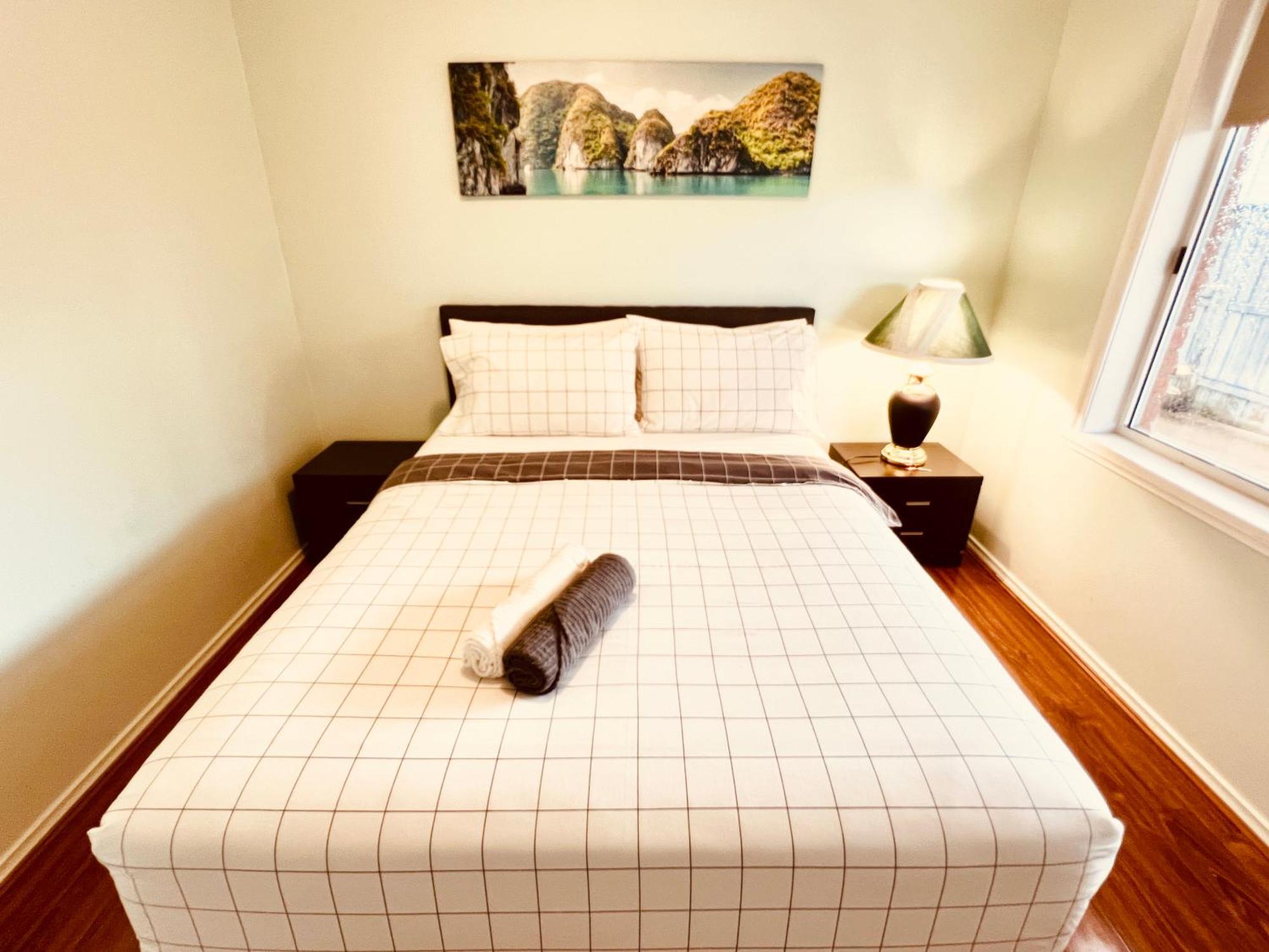 Spacious 6 Bedroom Holiday Home 15 Min Away From Melbourne Airport Sydenham Екстериор снимка