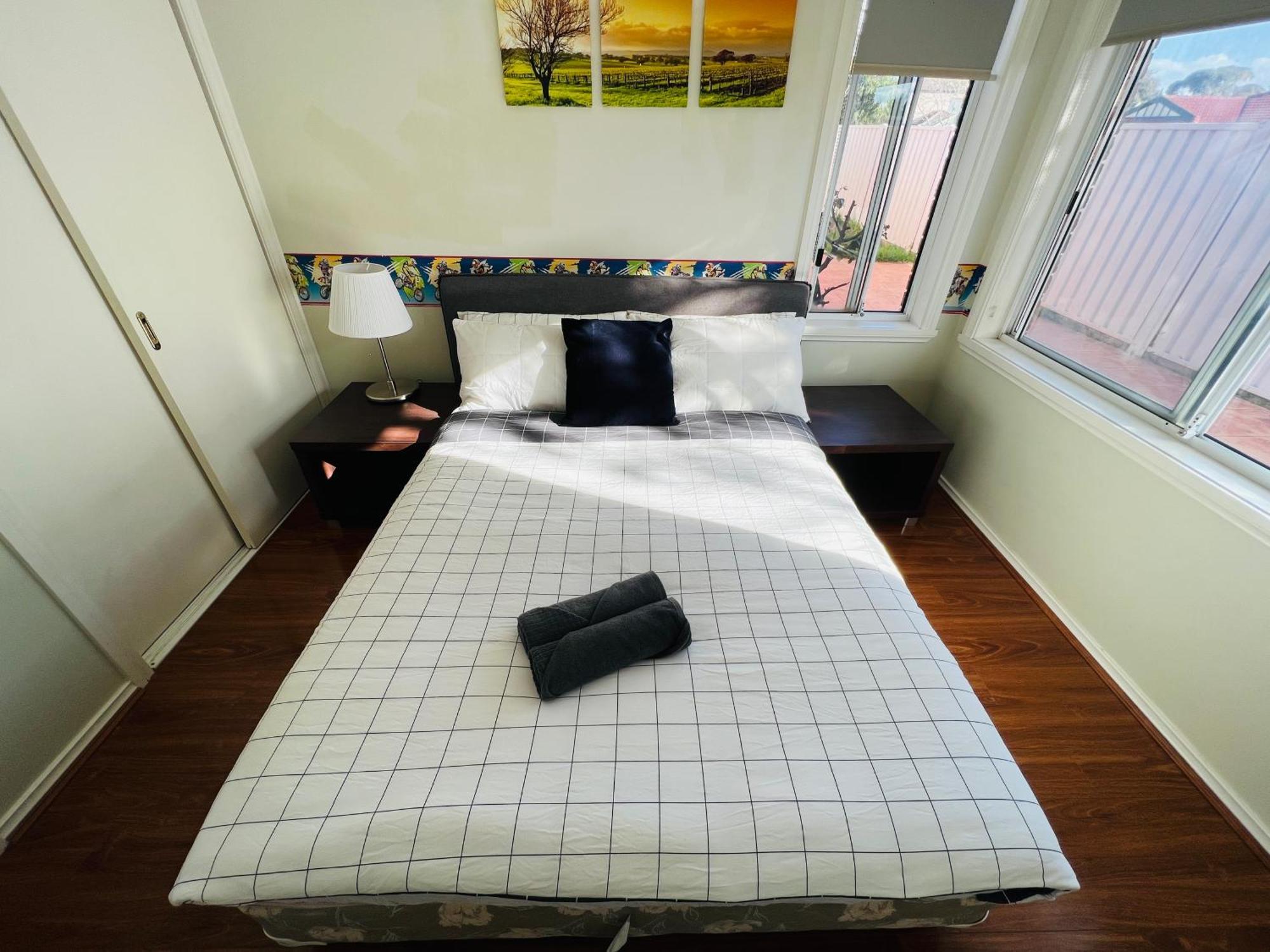 Spacious 6 Bedroom Holiday Home 15 Min Away From Melbourne Airport Sydenham Екстериор снимка