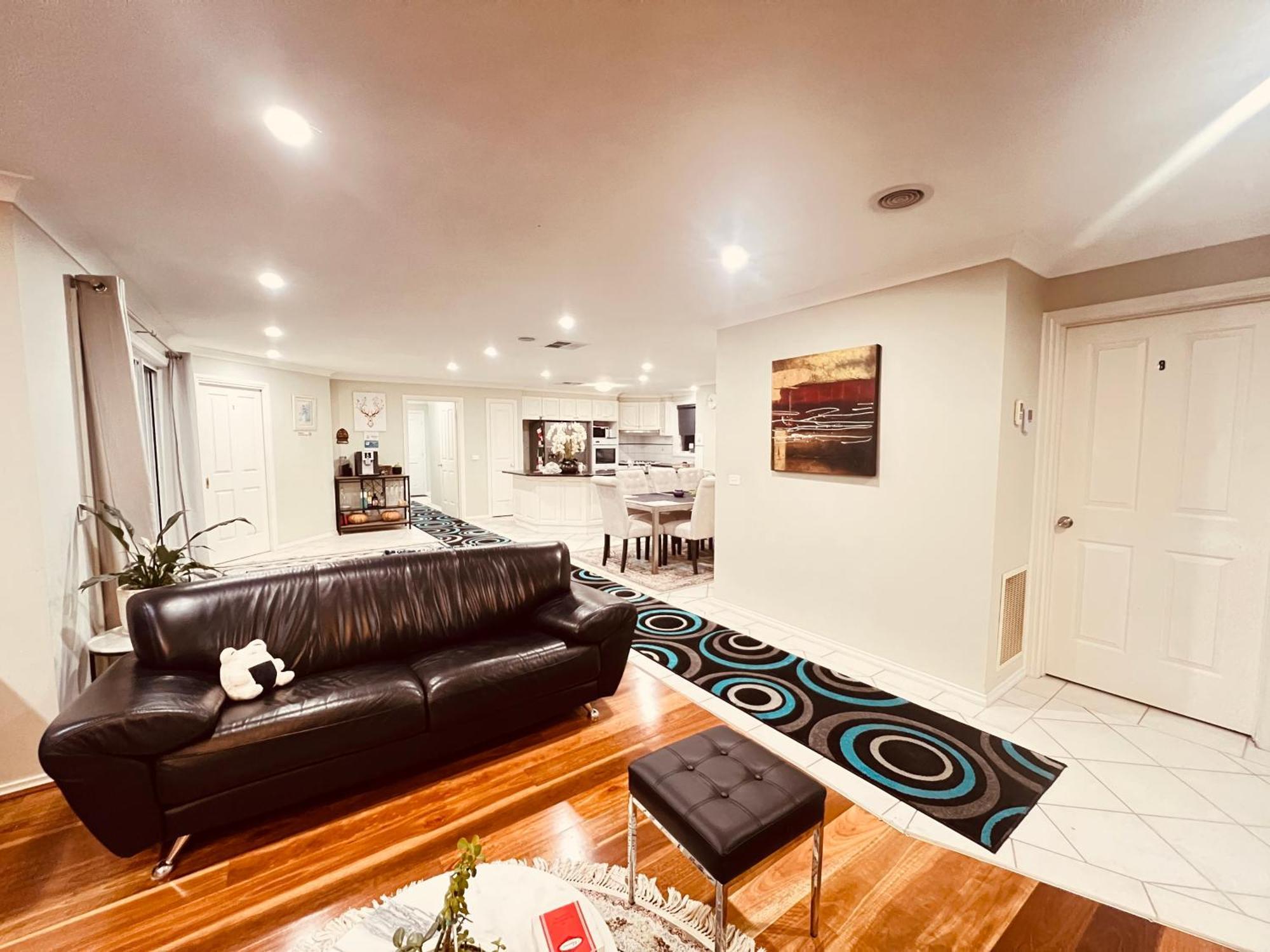 Spacious 6 Bedroom Holiday Home 15 Min Away From Melbourne Airport Sydenham Екстериор снимка