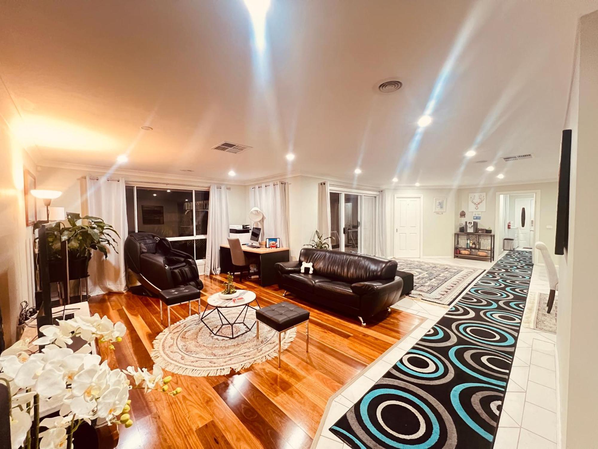 Spacious 6 Bedroom Holiday Home 15 Min Away From Melbourne Airport Sydenham Екстериор снимка