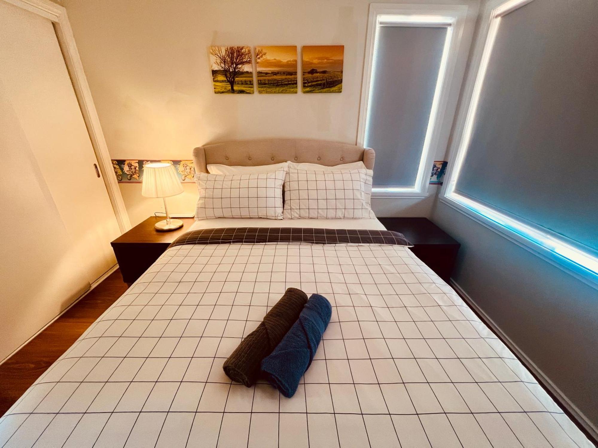 Spacious 6 Bedroom Holiday Home 15 Min Away From Melbourne Airport Sydenham Екстериор снимка
