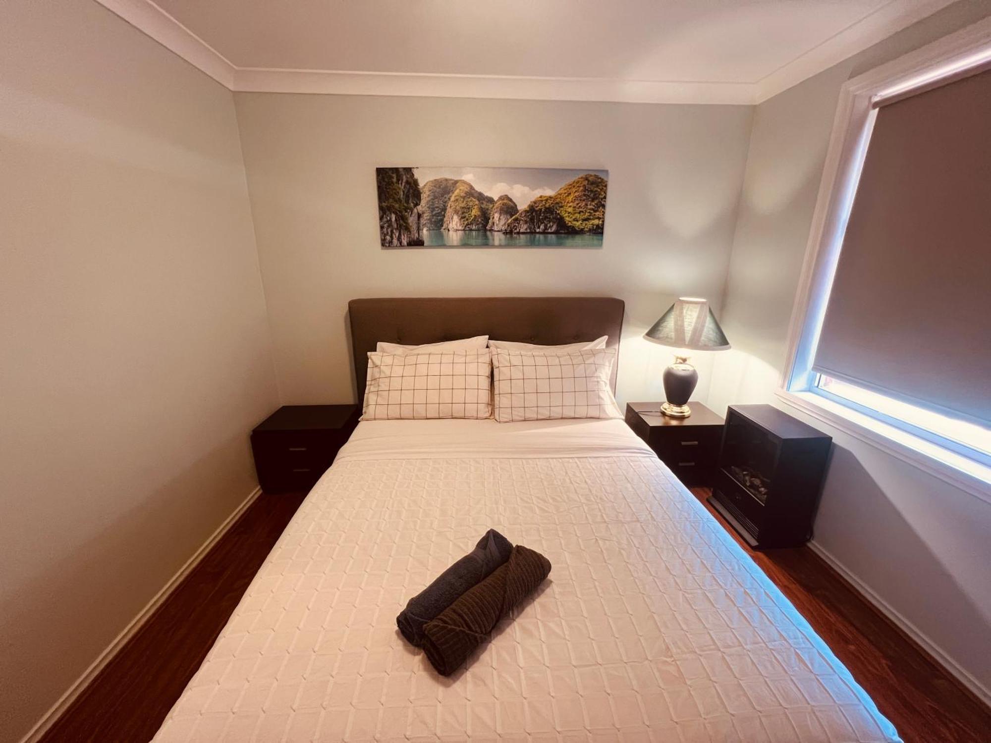 Spacious 6 Bedroom Holiday Home 15 Min Away From Melbourne Airport Sydenham Екстериор снимка